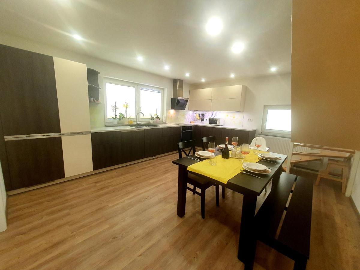 Apartma David Zgornje Gorje Exteriör bild